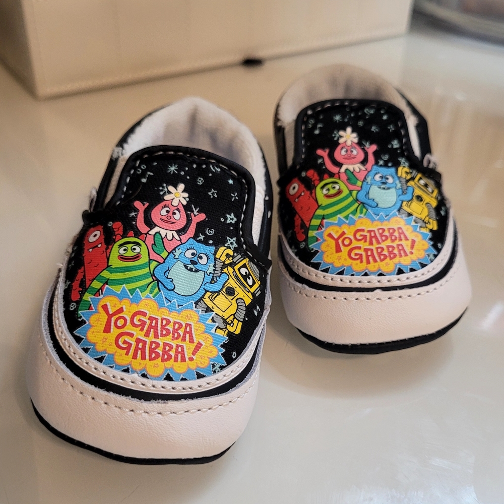 Vans Yo Gabba Gabba White Black Multicolor Baby Slip-On Shoes